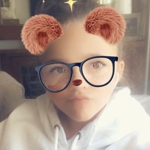 Meet your Posher, Grace